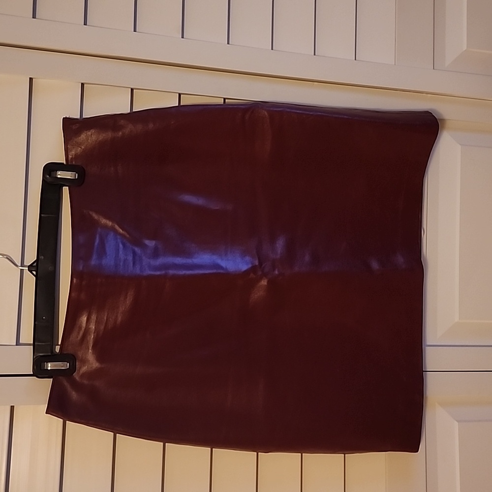 Finity Leather Skirt